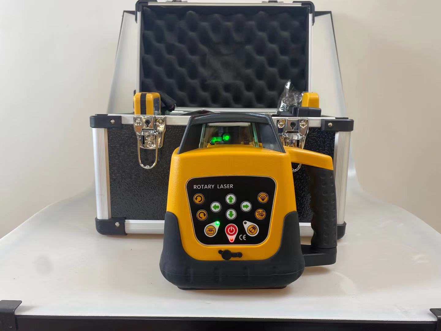 고정밀 전자 자동 수평 조절 360도 회전 레이저 3D - Rotary Laser Level 500M Range 리뷰 및 가격